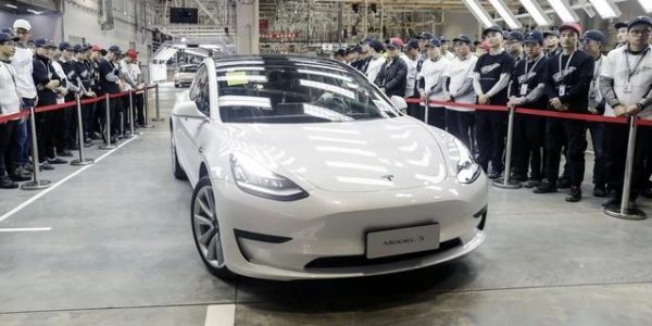 6月Model3销量第一，占全国电动销量的23%，马斯克为中国团队喝彩